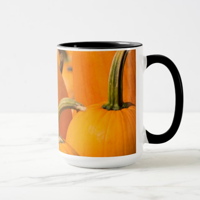 Caneca Ringer Preta 425ml Colheita de Abóbora (Direita)