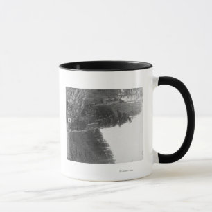 Caneca Rocha do castelo entre a cidade do monte e o