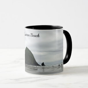 Caneca Rocha do monte de feno da praia do canhão da costa