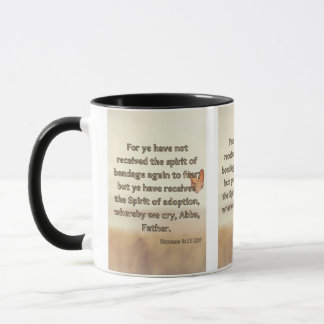 Caneca Romanos 8:15 KJV - Escritura de Bíblia Pic Dois-To