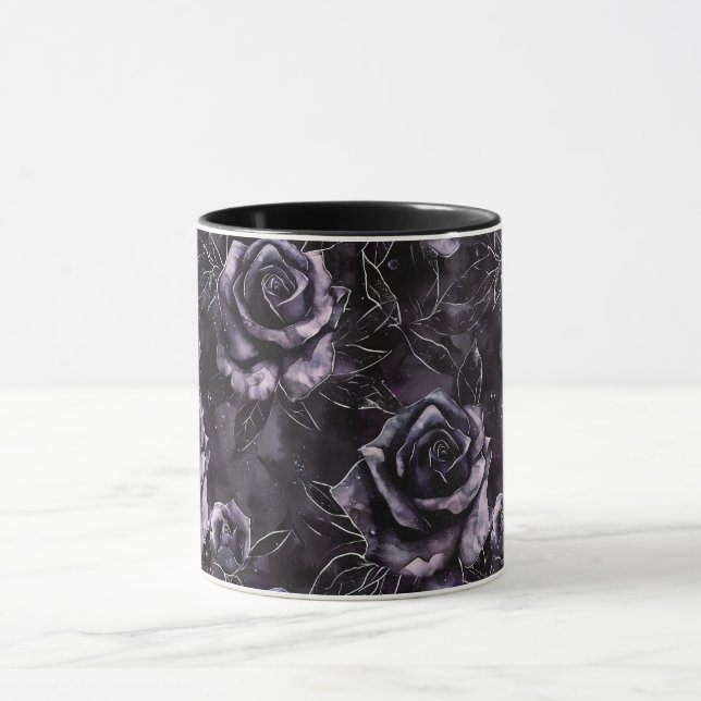 Caneca Rosas de cemitério roxos ocultos (Centro)