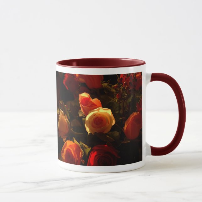 Caneca Rosas eu - Glória alaranjada, vermelha e Dourado (Direita)