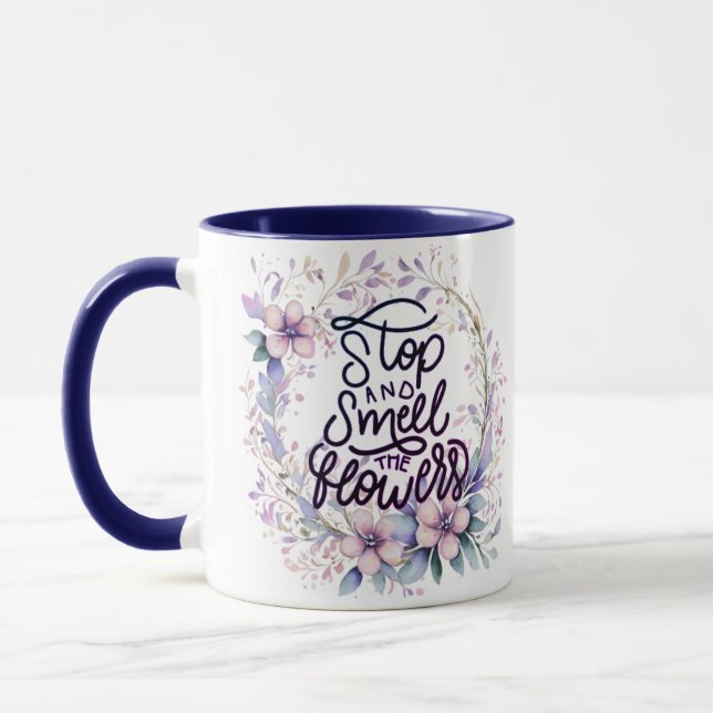 Caneca Roxo floral pare e cheire as flores (Esquerda)