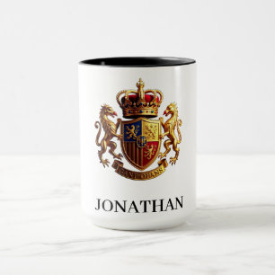 Caneca Royal Crest Gold – Majestoso Prestígio com Identid