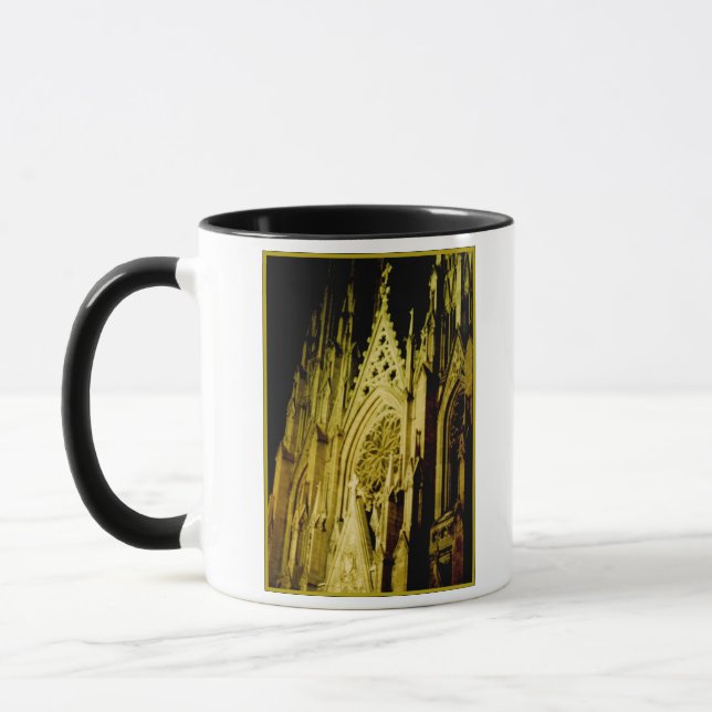 Caneca rua. Catedral de Patrick em Night' Mug (Esquerda)