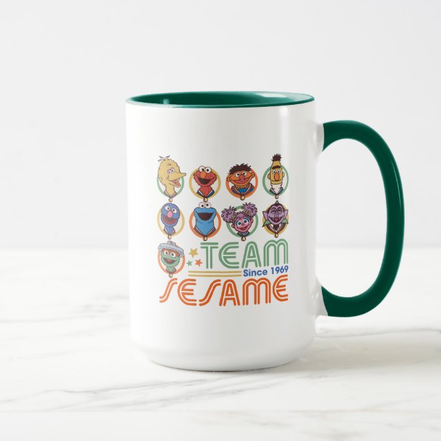 Caneca Rua Sésamo | Equipe Sésamo Desde 1969 (Direita)