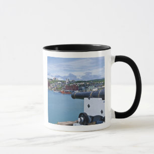 Caneca Ruas. John's, Newfoundland, Canada, a beira-mar