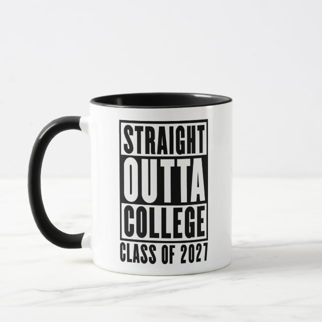 Caneca Sai Direto da Faculdade Turma de 2027 (Esquerda)