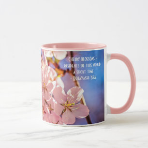 Caneca Sakura No Sombreado Das Árvores