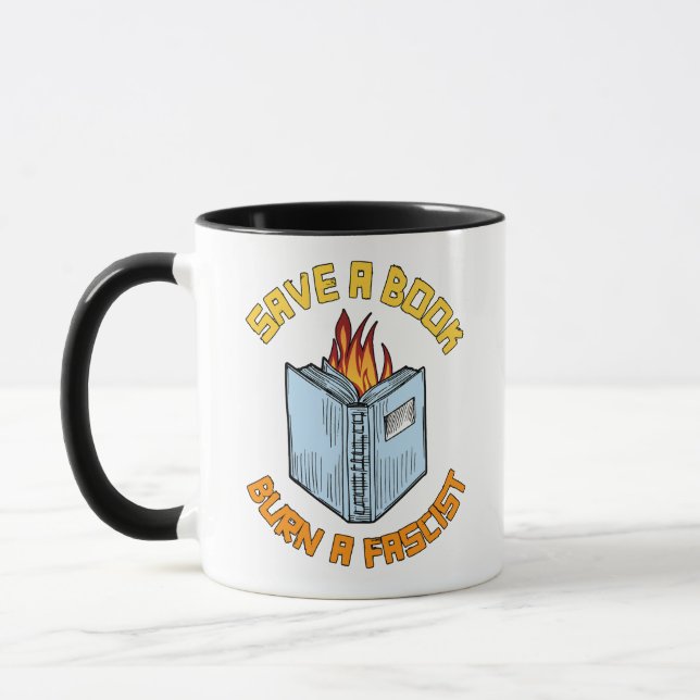 Caneca Salvar um Livro Queimar um Fascista (Esquerda)