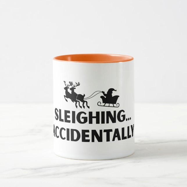 Caneca Sarcástica Engraçada de Acidente de Trenó (Centro)