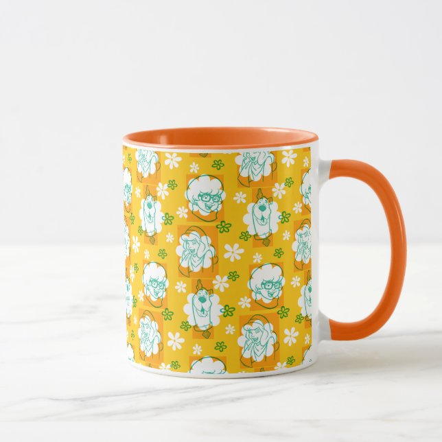 Caneca Scooby-Doo | Padrão Floral de Caráter (Direita)