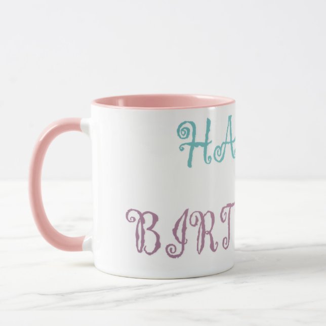 Caneca Script de rico rosa de mensagem de aniversário (Esquerda)