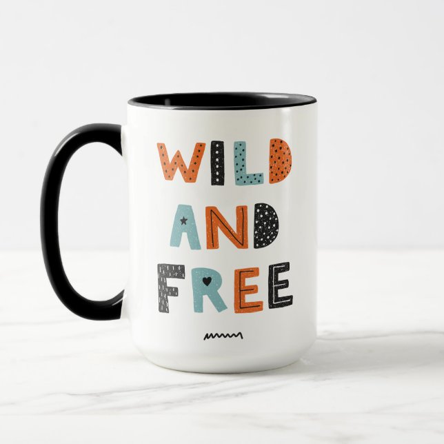 Caneca Selvagem e Livre | Letras de rabisco (Esquerda)