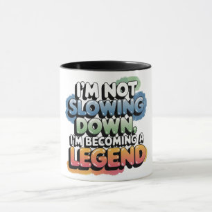 Caneca Senior Funnies  NÃO ESTOU DESACELERANDO....