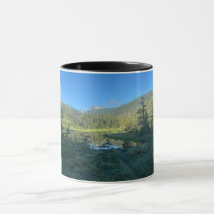 Caneca Serene Alaska Lake e Forest Mug