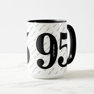 Caneca Seu Padrão de Nome - Preto/Branco - Idade Negra 95