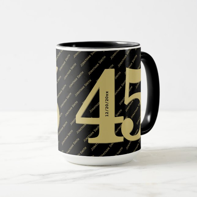 Caneca Seu Padrão de Nome - Preto e Dourado - Negrito 45 (Frente Esquerda)