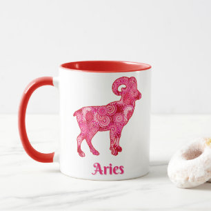 Caneca Signo do zodíaco de Áries em um fractal vermelho c