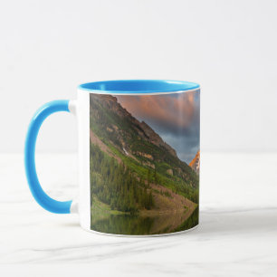 Caneca Sinos Maroon Reflectidos no Lago Maroon Calmo 2