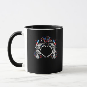 Caneca Skeleton Hand Heart EUA Patriotic American