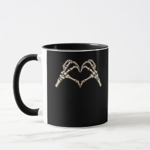 Caneca Skeleton Hand Hearts Design