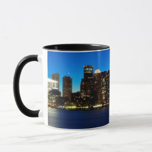 Caneca Skyline de Boston com lua