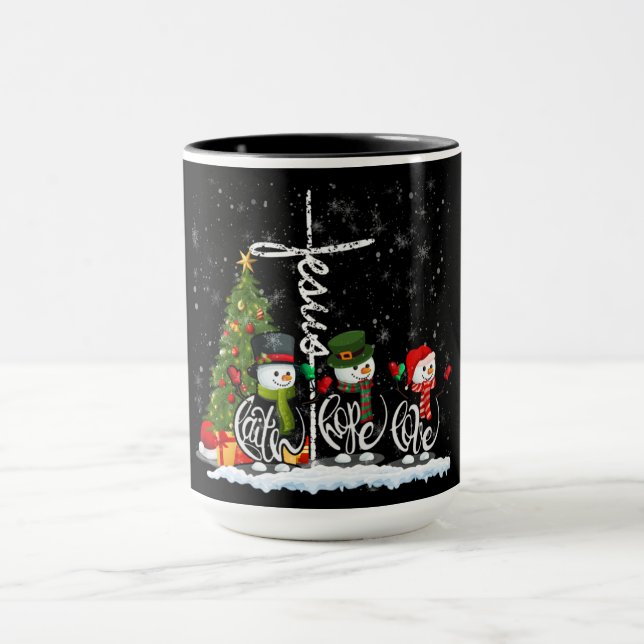 Caneca Snowmen Beneath the Tree: A Christmas Message  (Centro)