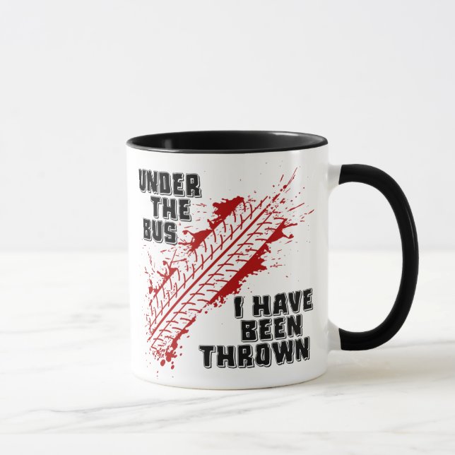 Caneca Sob o ônibus que eu fui jogado (Direita)
