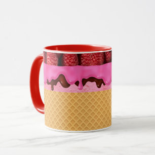 Caneca Sorvete de Morango com Casquinha de Waffle