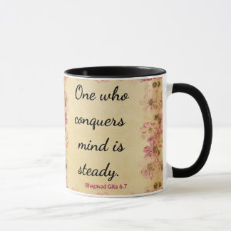 Caneca Spiritual Beige Pink Gita Conquers Mind Print