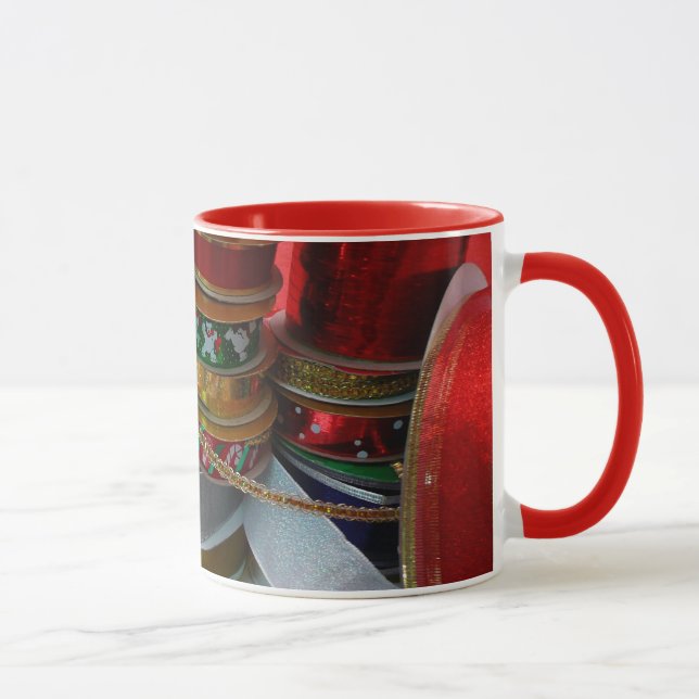 Caneca Spools de Férias de Natal Vermelho e Dourado (Direita)