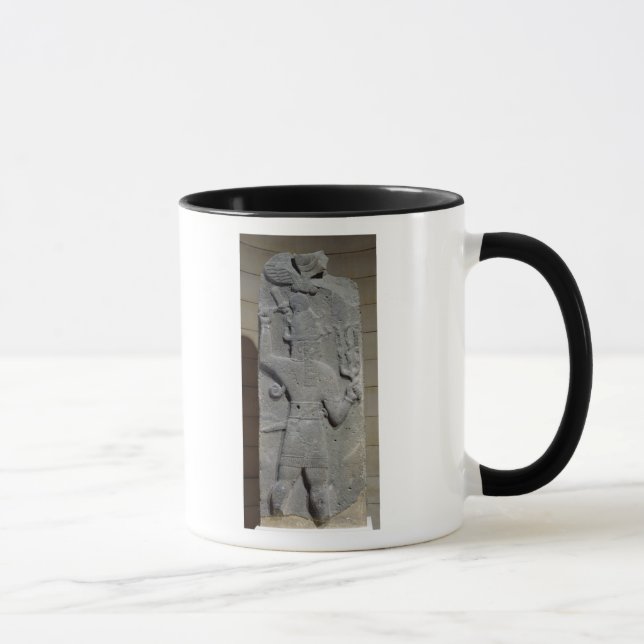 Caneca Stela de Teshub, deus sírio da tempestade (Direita)