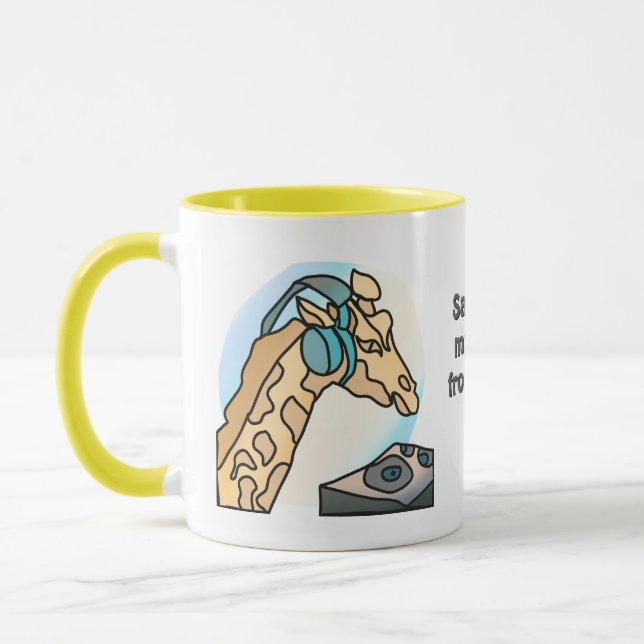 Caneca Street Retro Giraffe com Fones de ouvido | Engraça (Esquerda)