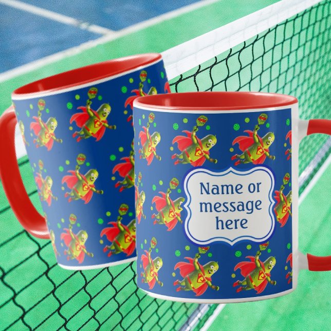 Caneca Super Pickleman engraçado no Blue Personalizado (Super Pickle People fly around this cute funny mug, personalize with name or message!)