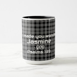 Caneca Tema de Chá de Plaid Preto e Branco de Inspiração 