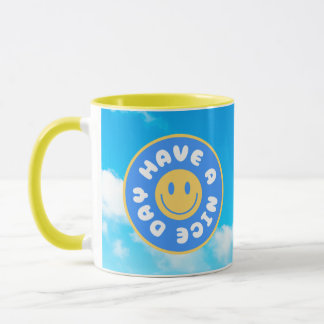 Caneca Tenha um belo dia feliz cara amarela