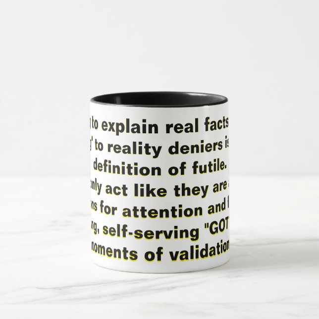 Caneca Tentando explicar fatos reais, "man-splaining"  (Centro)