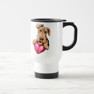 Caneca Térmica Airedale Terrier segurando coração
