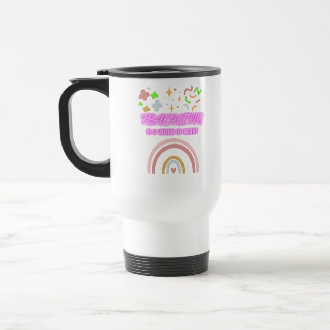 Caneca Térmica Arco-Íris Ensino é uma obra de coração (Esquerda)