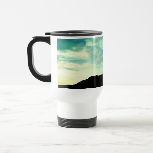 Caneca Térmica As nuvens azuis, acima da colina (Esquerda)