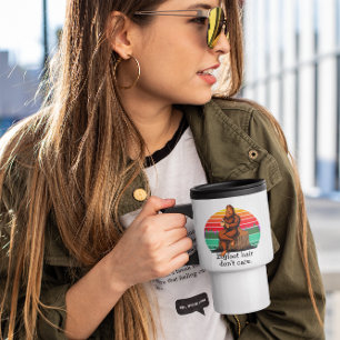 Caneca Térmica Cabelo de Pé Grande Não se Importa Sasquatch Engra