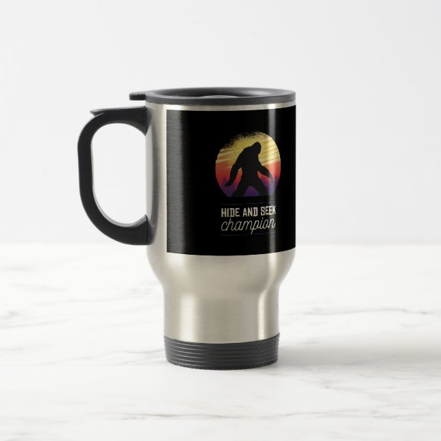 Caneca Térmica Campeão de Esconde-Esconde do Pé-Grande - Crente n (Esquerda)