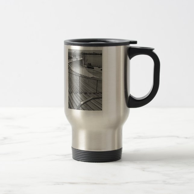 Caneca Térmica Escala de Cinza de Escadas de Cais de marinho (Direita)