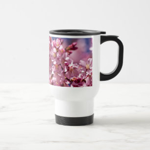 Caneca Térmica Flores de Cerejeira Sakura Beijadas pela Luz do So