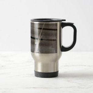 Caneca Térmica Imagem negativa de um lagarto num ecrã de janela