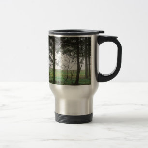 Caneca Térmica Limpeza da floresta no nevoeiro