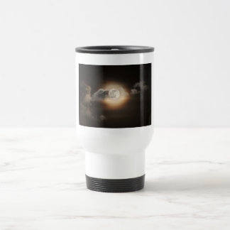 Caneca Térmica Lua cheia na noite nebulosa