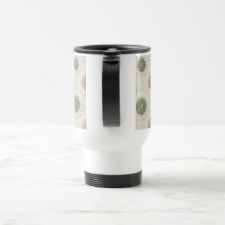 Caneca Térmica Medalhão de Renda Antiga — Padrão Floral Bordado