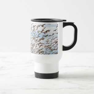 Caneca Térmica O rebanho dos gansos de neve agride